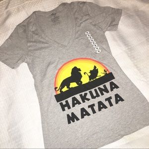Disney Hakuna Matata TShirt NWT